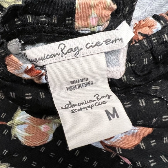 Smocked Floral Top American Rag Sunday Brunch Size Medium - Picture 6 of 11